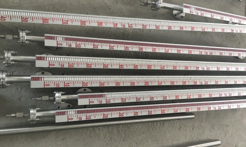 UHZ防腐型磁翻板液位计带上下限报警